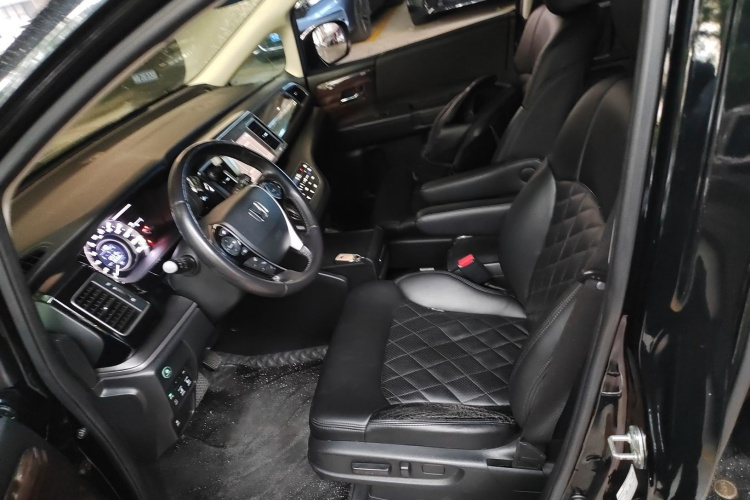 Honda Elysion 2018 car image #17