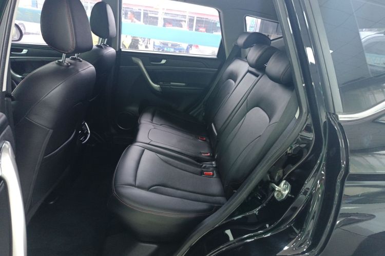 Haval M6 2018 #17 Haval M6 2018 car image #17
