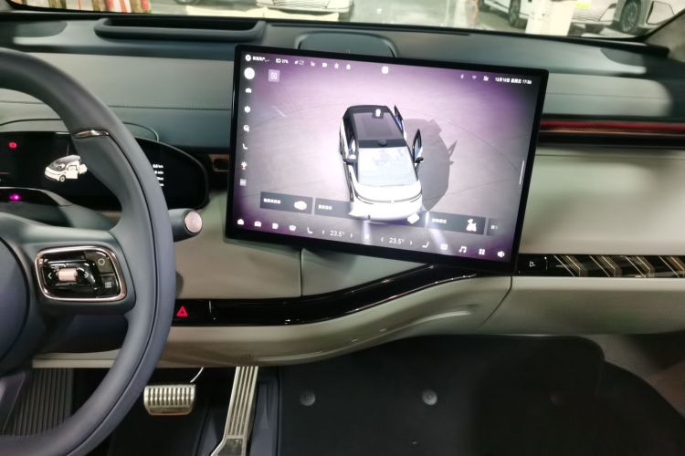 极氪 极氪MIX 2024 汽车图片 #17