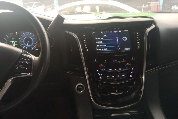 凯迪拉克 凯雷德ESCALADE 2019 汽车图片 #17