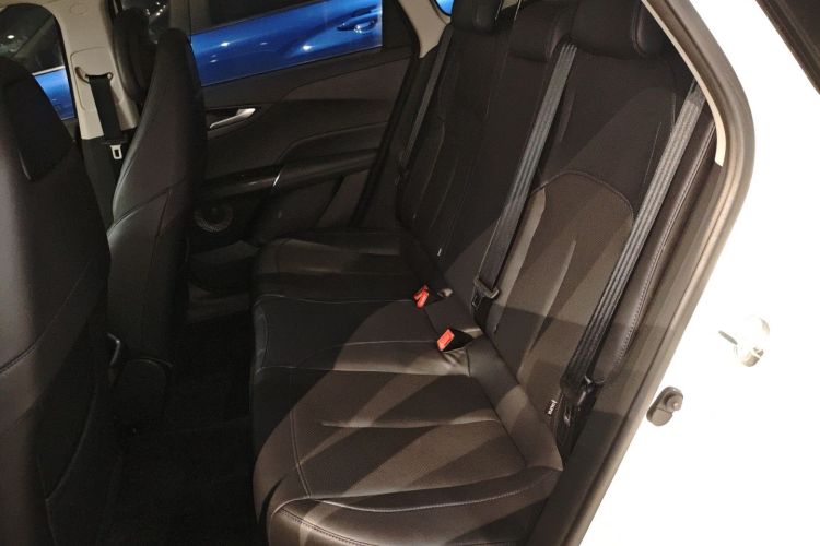 Changan Lamore 2023 car image #17