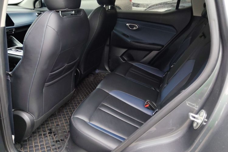 GAC Trumpchi GS3 2023 #17 GAC Trumpchi GS3 2023 car image #17