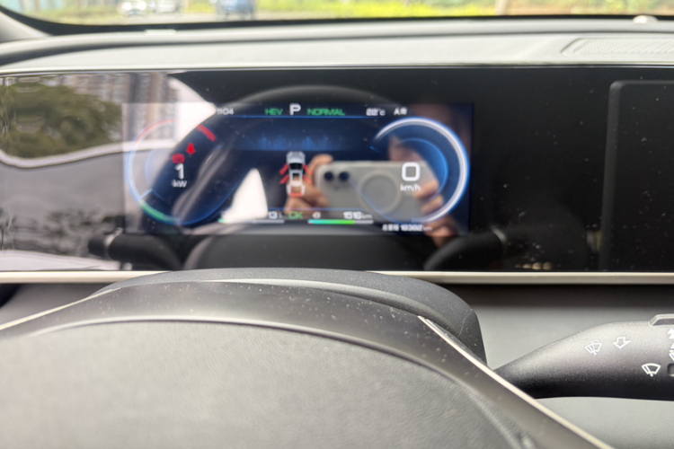 BYD Qin L 2024 #17 BYD Qin L 2024 car image #17