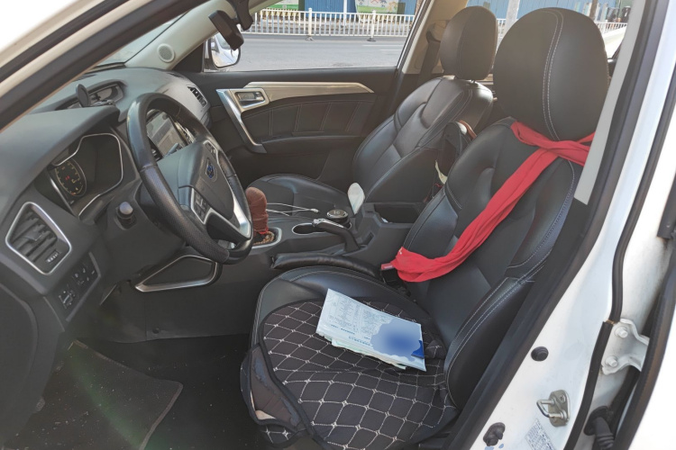 GEELY Vision X6 2017 car image #17