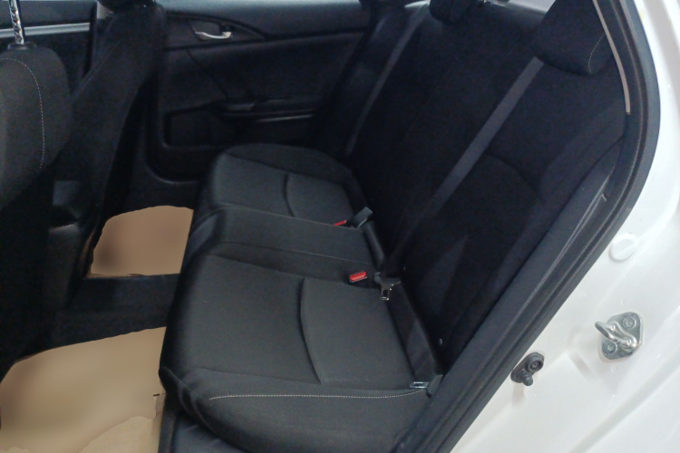 Honda Civic 2017 car image #17