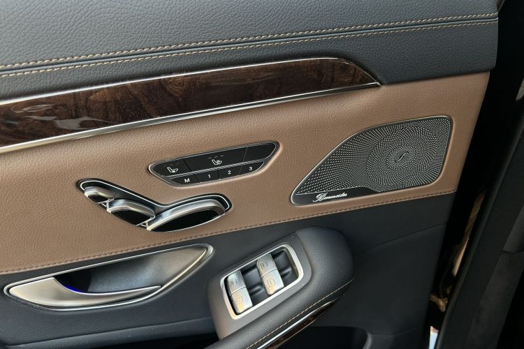 Mercedes-Benz S Class 2018 #17 Mercedes-Benz S Class 2018 car image #17