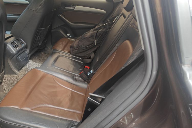 Audi Q5 2016 car image #17