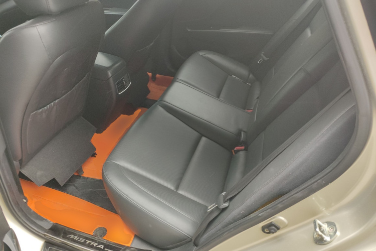 Hyundai Mistra 2018 car image #17