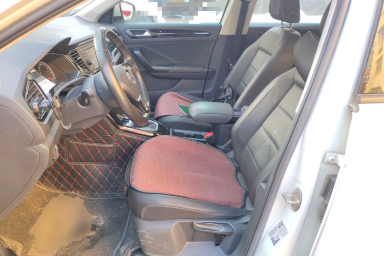T-Roc 2019 car image #17