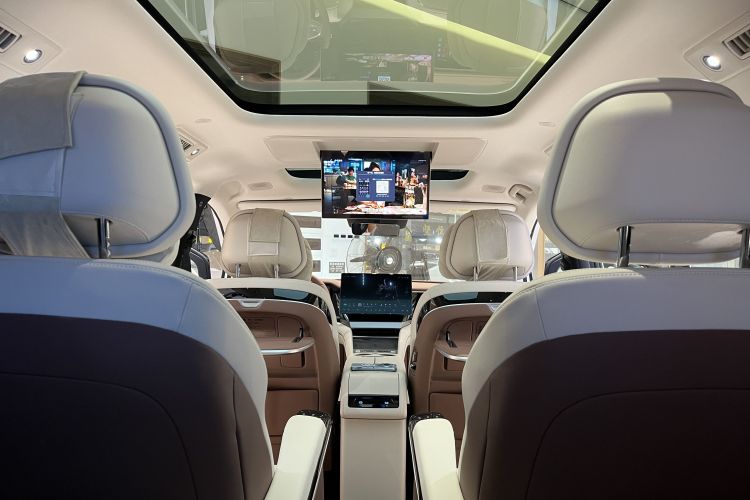 BYD Xia 2025 #17 BYD Xia 2025 immagine di auto #17