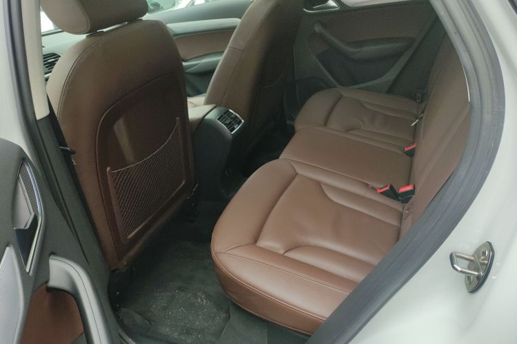 Audi Q3 2017 #17 Audi Q3 2017 car image #17