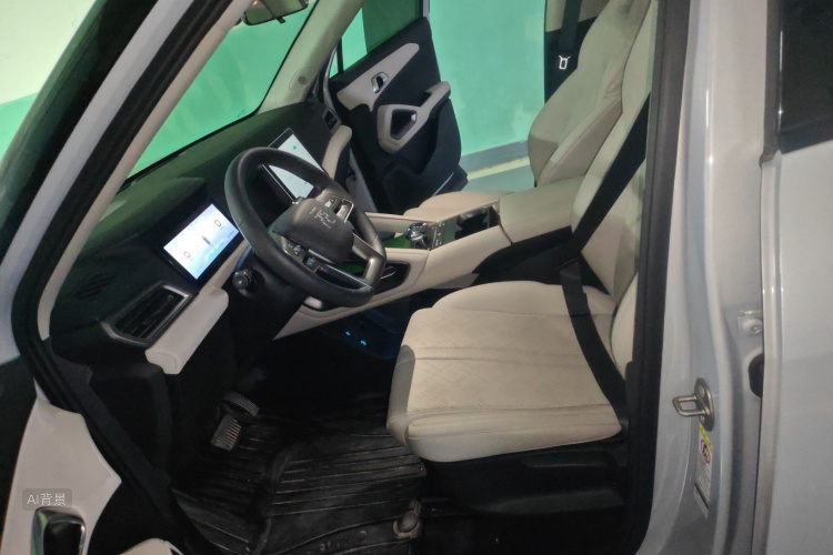 BYD YuanUP 2024 car image #17