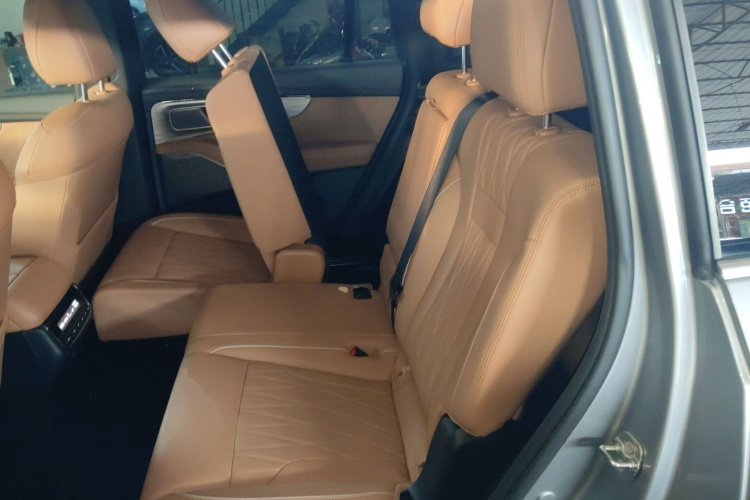 GAC Trumpchi ES9 2023 car image #17