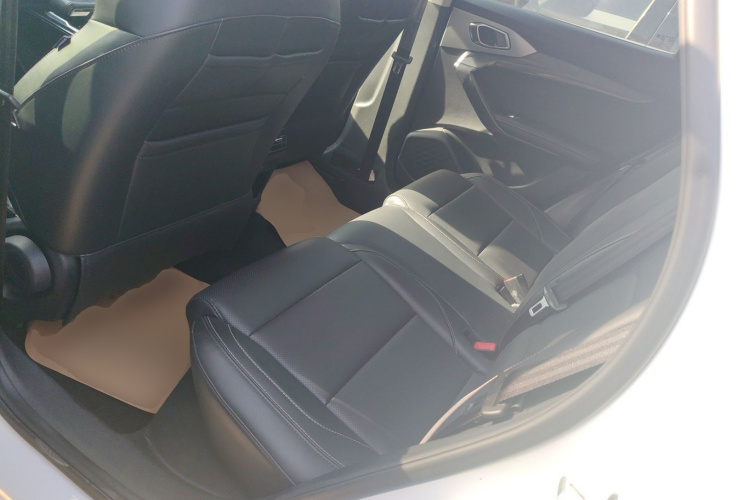 MG ONE 2023 car image #17