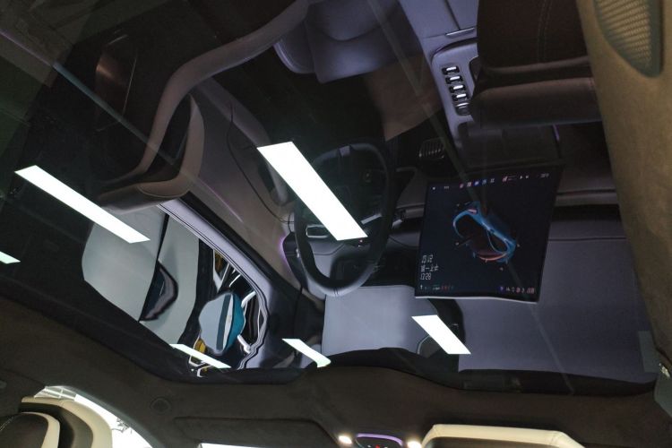 MI SU7 2024 car image #17