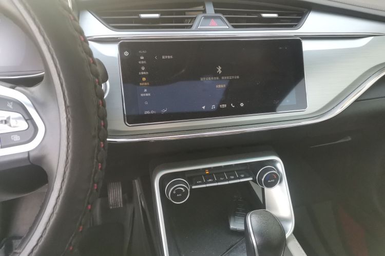 GEELY Binray 2018 car image #17
