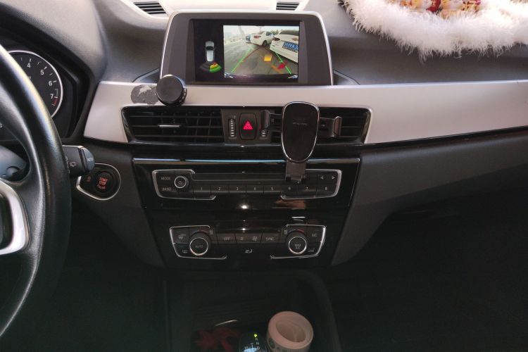 BMW X1 2018 car image #17