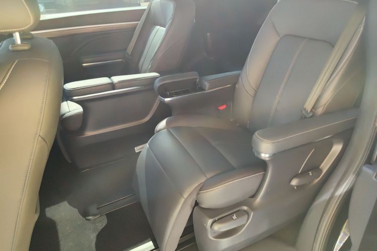 GAC Trumpchi M8 2021 #17 GAC Trumpchi M8 2021 car image #17