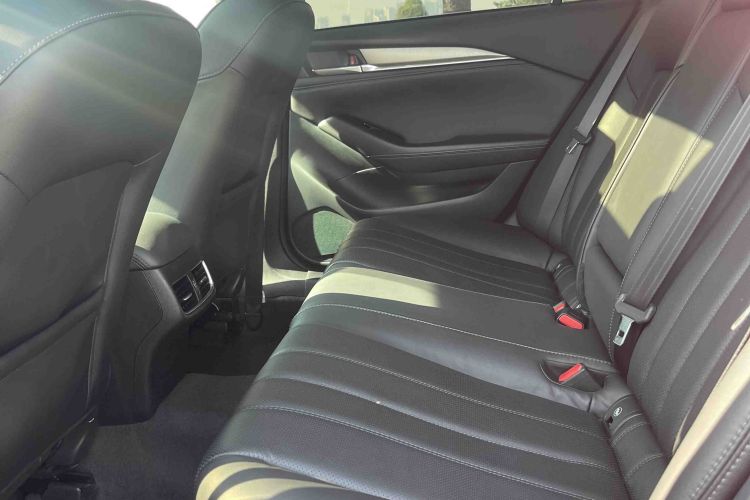 Mazda Atenza 2020 car image #17
