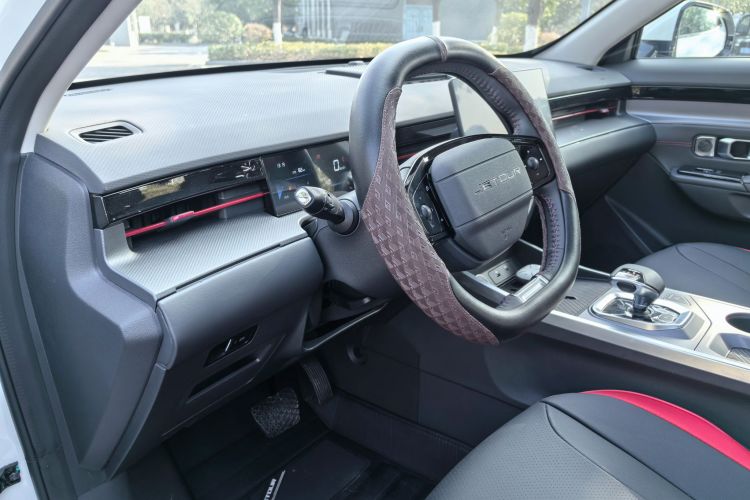 Dashing 2024 car image #17