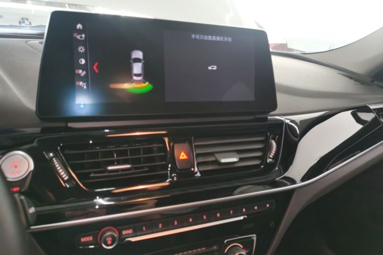 BMW 1 Series 2021 car image #17