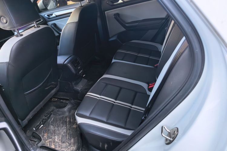 T-Roc 2023 immagine di auto #17