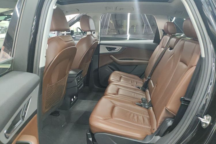 Audi Q7 2019 #17 Audi Q7 2019 car image #17