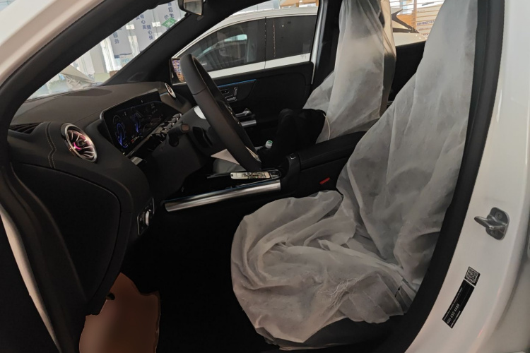 Mercedes-Benz EQA Class 2025 #17 Mercedes-Benz EQA Class 2025 immagine di auto #17