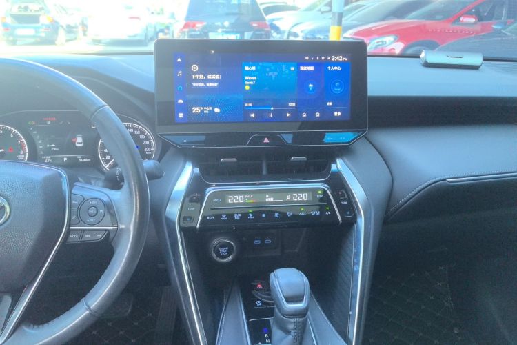 Toyota Harrier 2021 immagine di auto #17