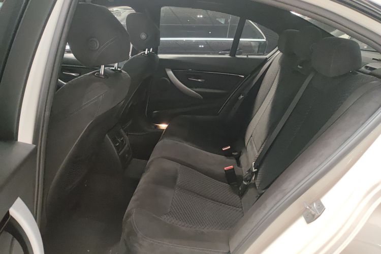 BMW 3 Series 2017 #17 BMW 3 Series 2017 car image #17