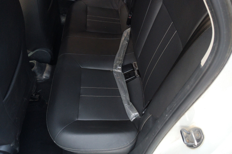 Polo 2018 imagen de coche #17