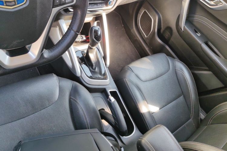 Vision X3 2019 car image #17