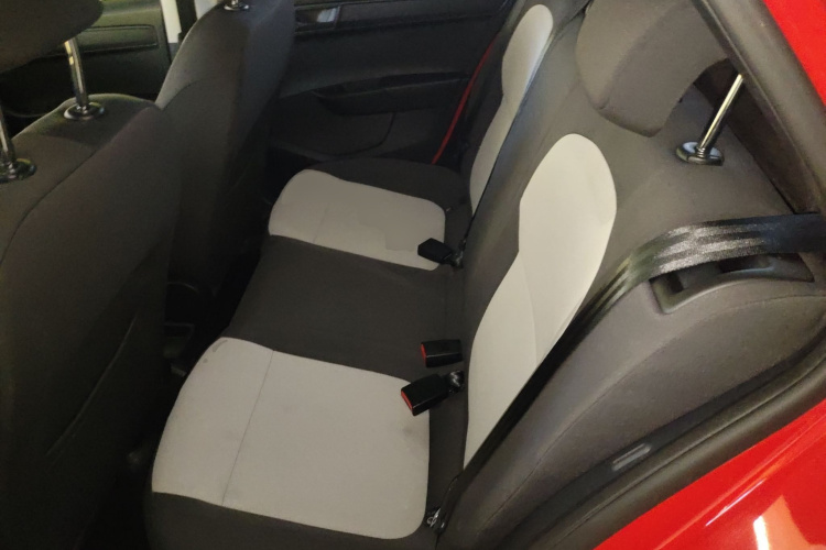Skoda Fabia 2019 car image #17