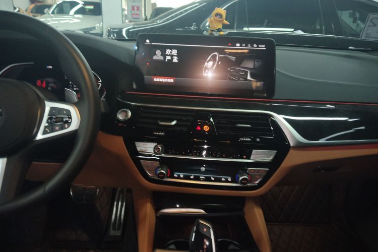 BMW 6 Series GT 2024 #17 BMW 6 Series GT 2024 immagine di auto #17