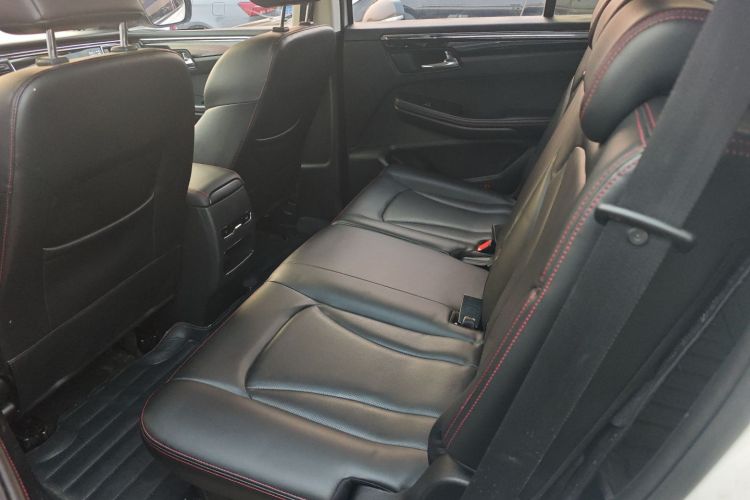 SWM斯威汽车 SWM斯威G05 2019 汽车图片 #17