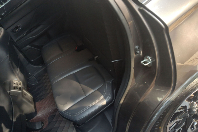 Rolls-Royce 2019 #17 Rolls-Royce 2019 car image #17