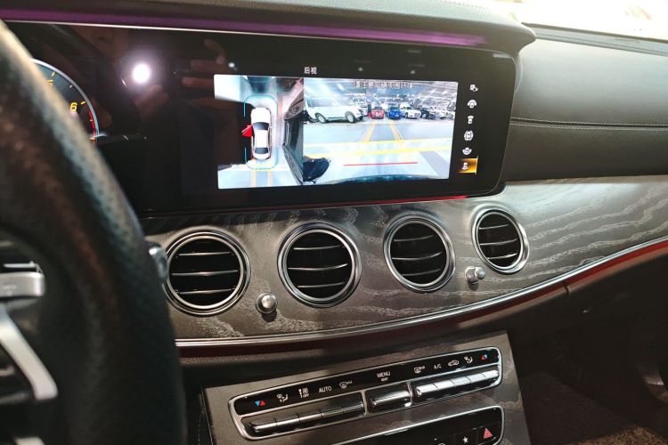 Mercedes-Benz E Class 2021 car image #17