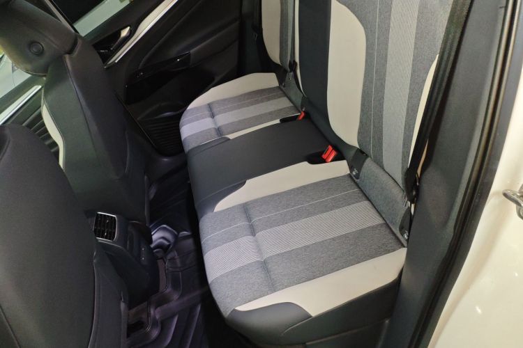 Volkswagen ID.4 Crozz 2023 car image #17