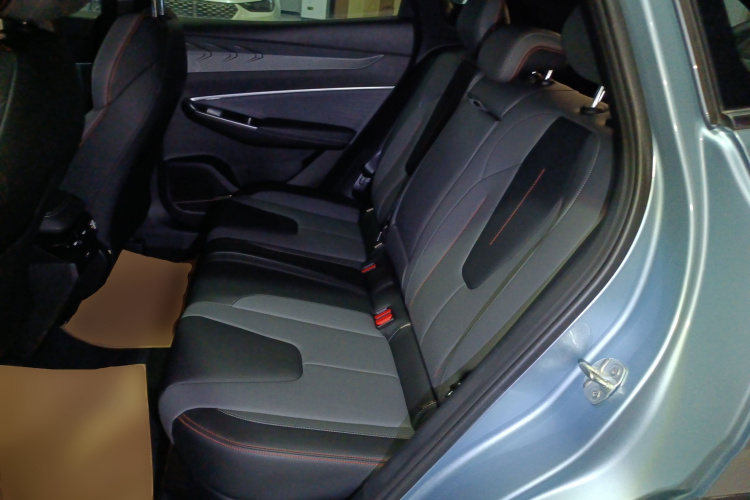GEELY Boyue 2024 #17 GEELY Boyue 2024 car image #17
