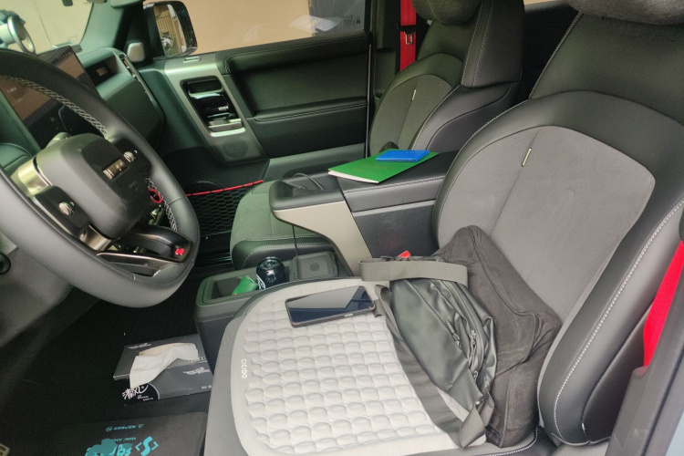 2025 immagine di auto #17