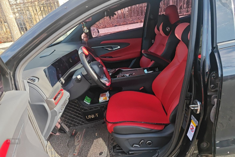 Changan UNI-T 2020 #17 Changan UNI-T 2020 car image #17