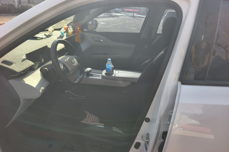 Changan UNI-Z PHEV 2024 #17 Changan UNI-Z PHEV 2024 immagine di auto #17