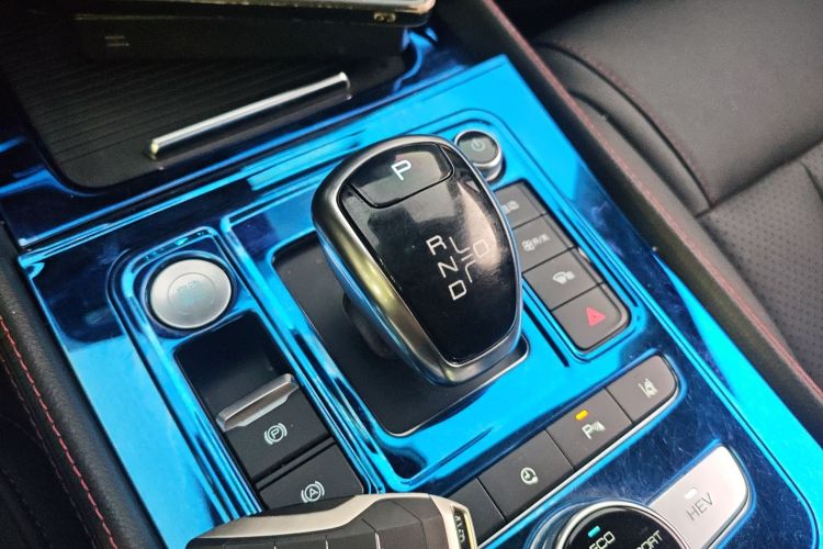 BYD Tang New Energy 2018 #17 BYD Tang New Energy 2018 car image #17
