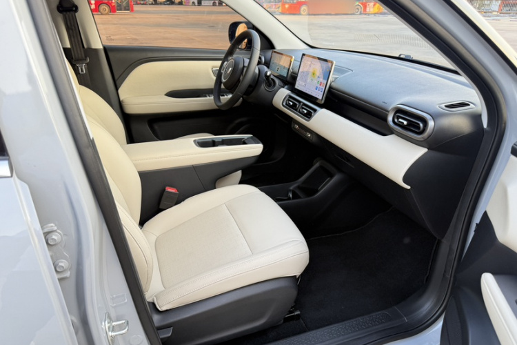 五菱汽车 五菱缤果PLUS 2025 汽车图片 #17