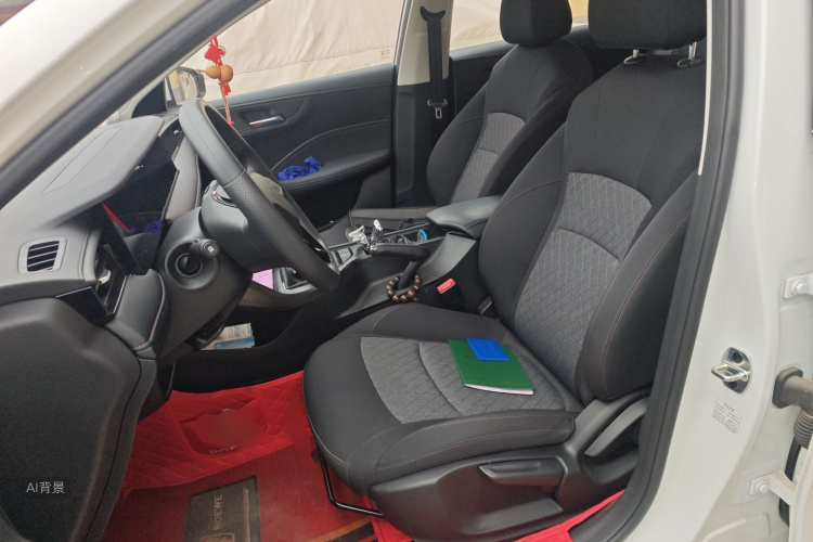 Roewe i5 2025 car image #17