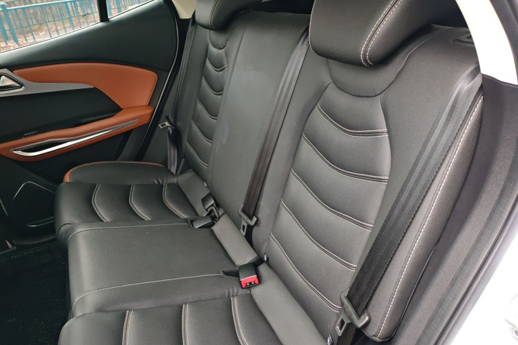 众泰 众泰T300 2019 汽车图片 #17