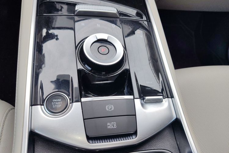 Kia Sportage 2023 car image #17