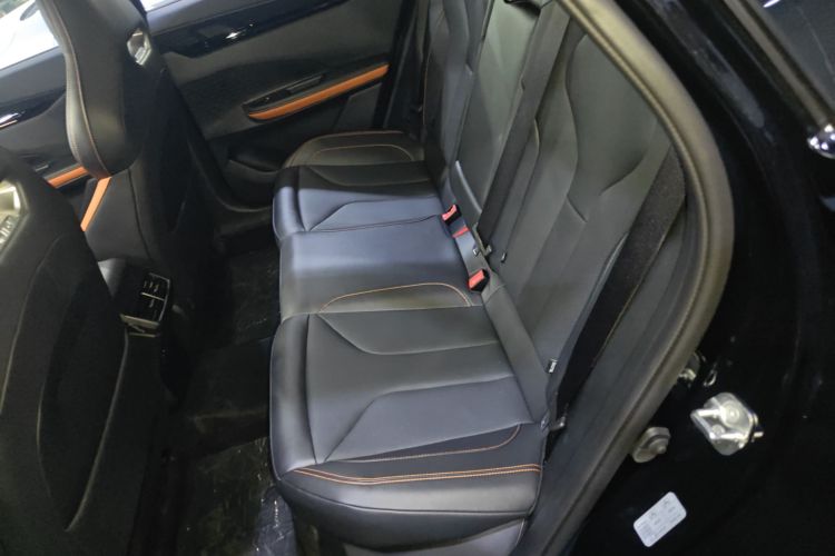 Changan UNI-V 2025 car image #17