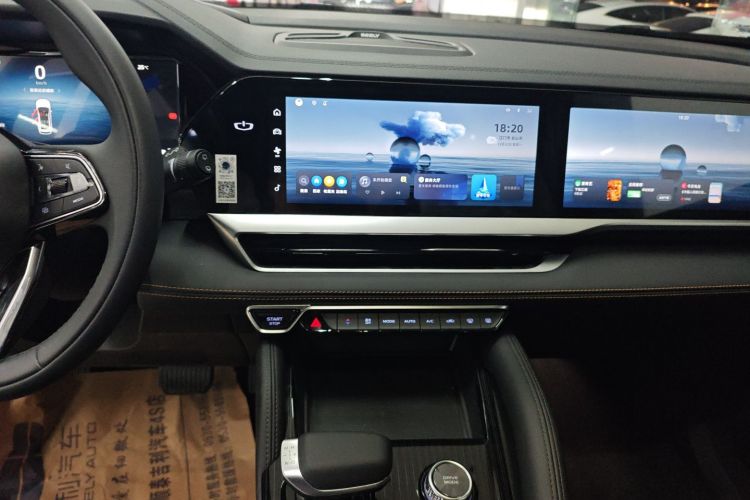 GEELY Monjaro 2025 car image #17