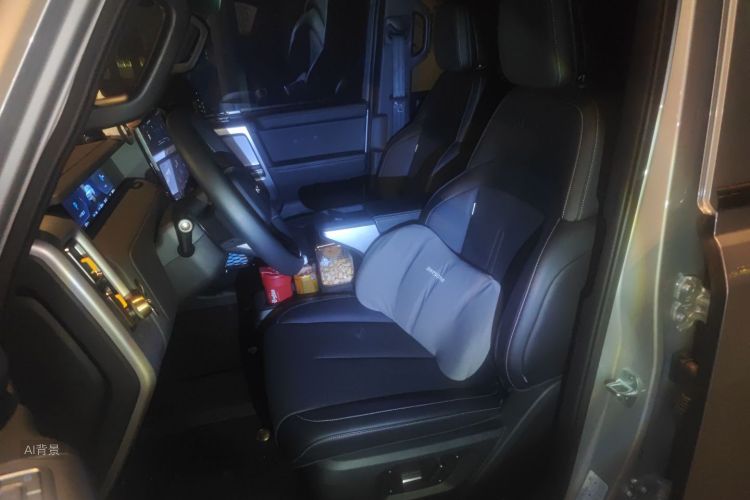 2025 car image #17